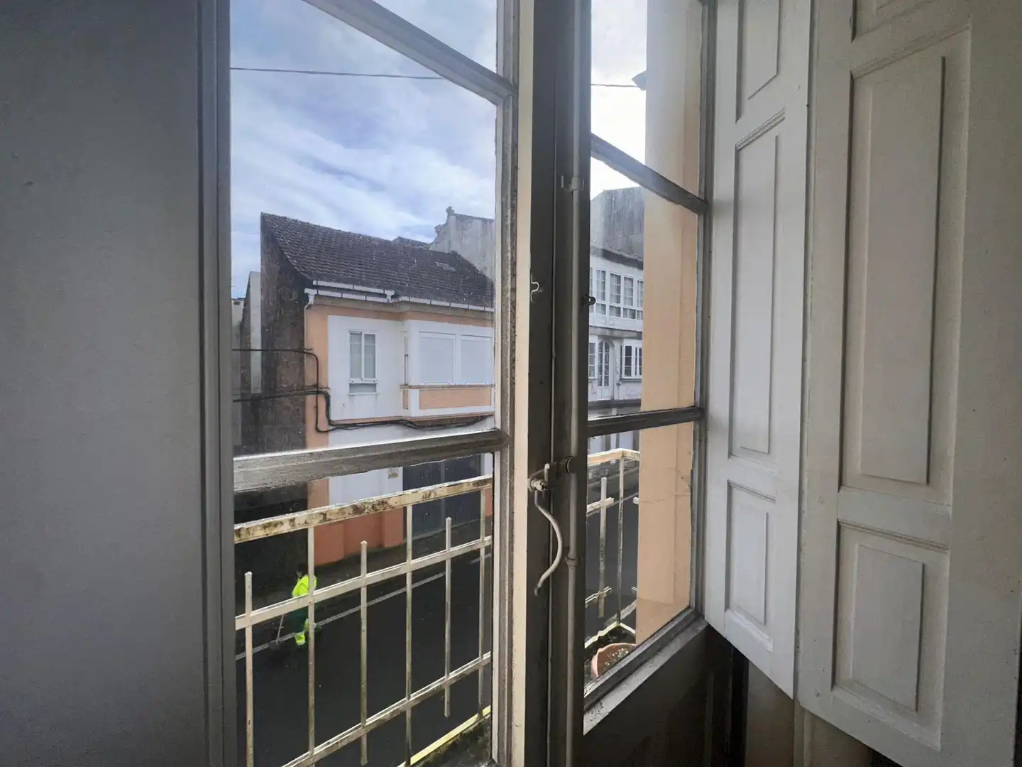 Vista exterior de Casa adosada en venda en A Estrada  amb Balcó