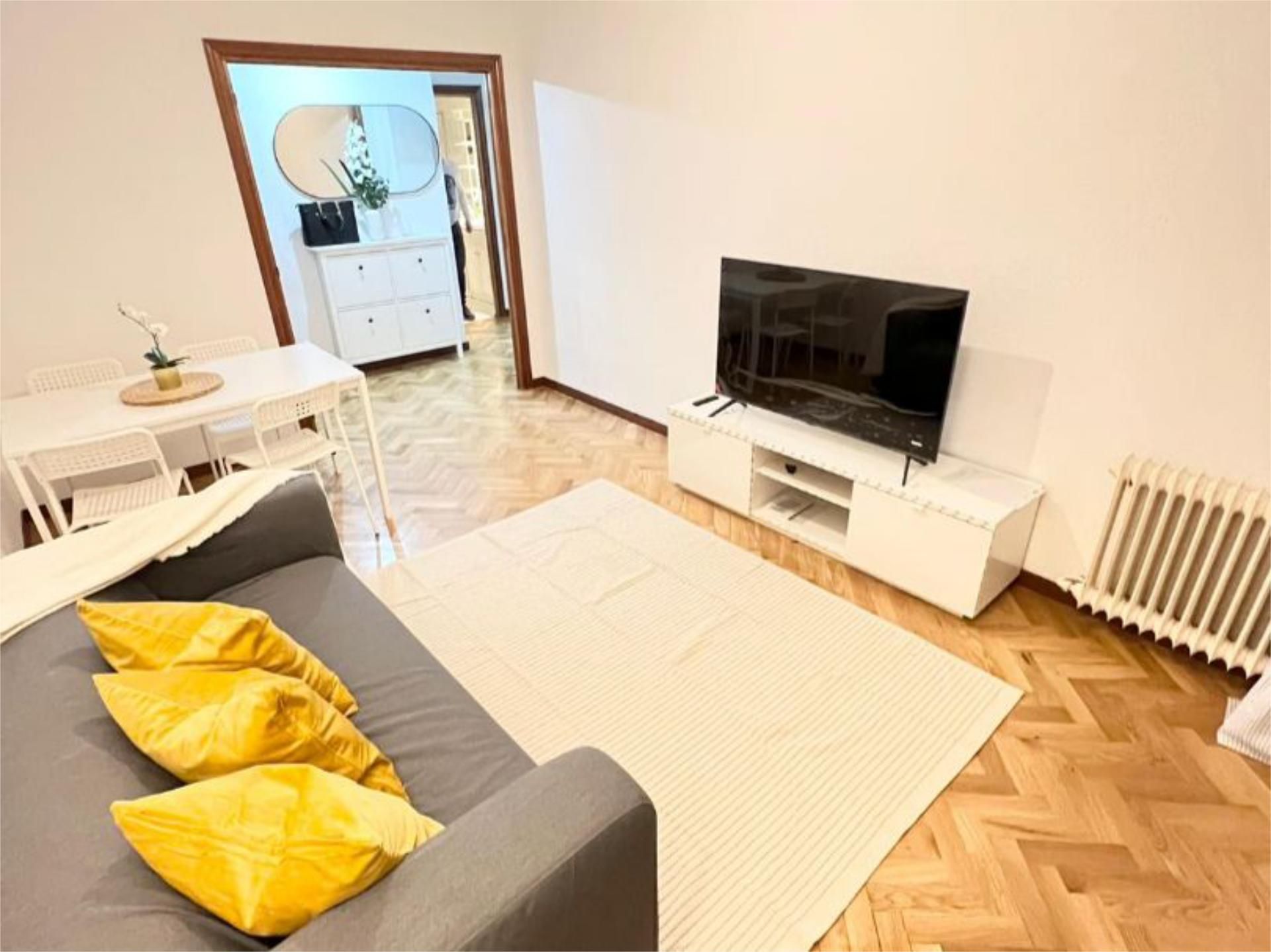 Flat to rent in Calle del Corregidor Juan Francisco de Luján, 96, Fontarrón