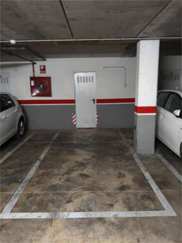 Garaje en Alquiler en Madrigal