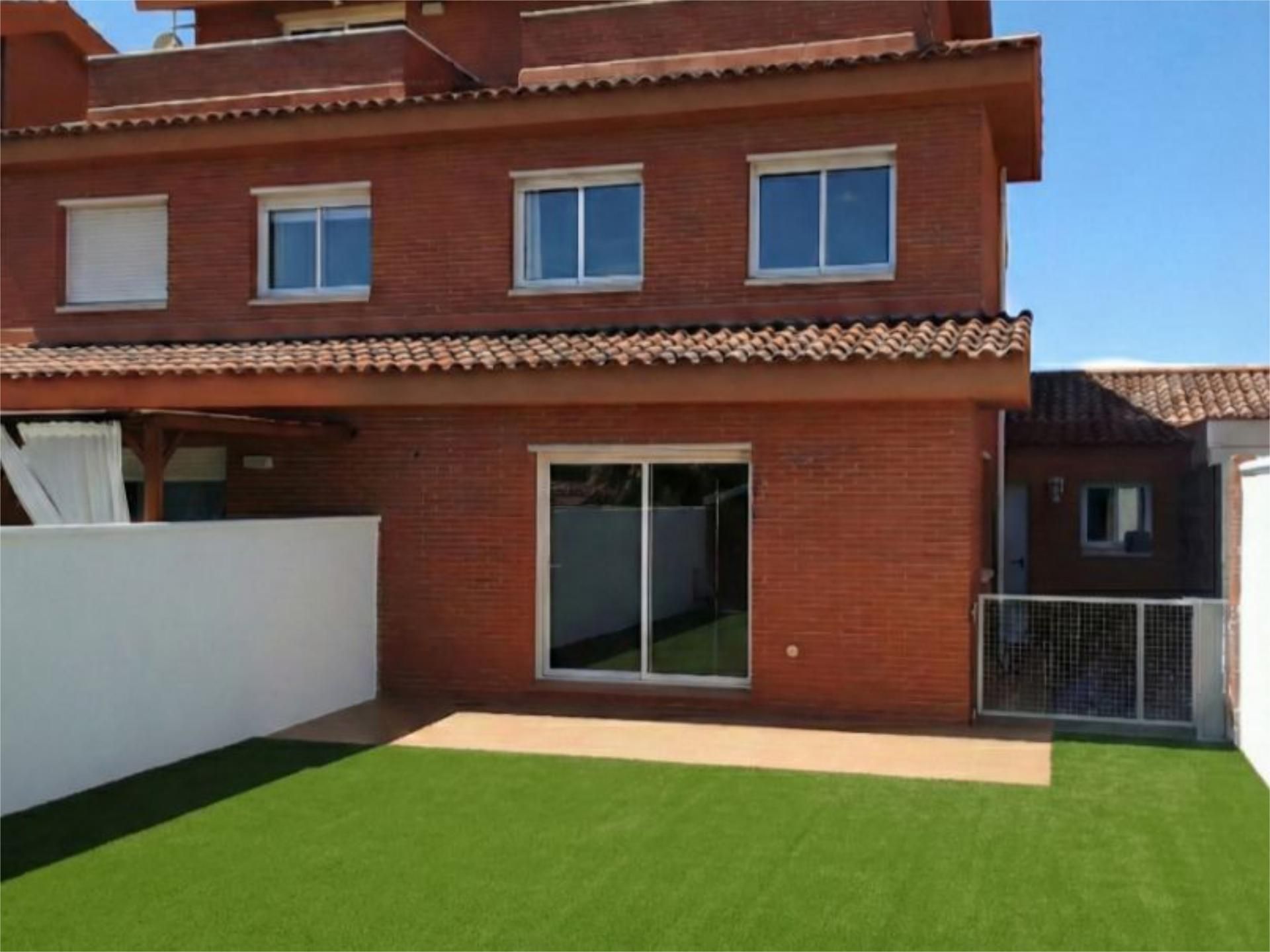 Pis en venda a Carrer de Pere Rius I Gatell, 52, Migjorn Jardí de Pis en venda en Reus amb Terrassa