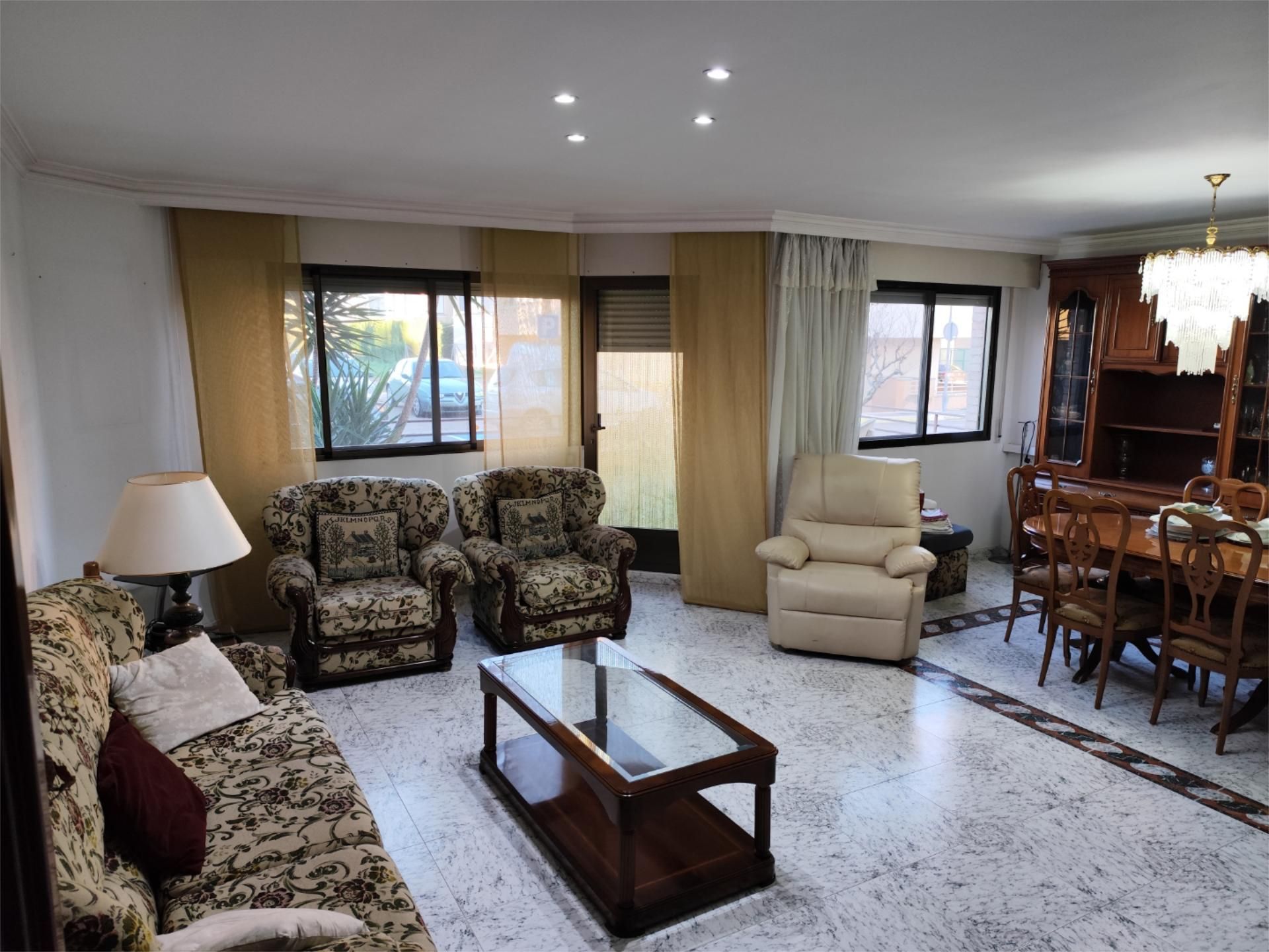 Living room of Flat for sale in Riudoms  with Air Conditioner and Terrace