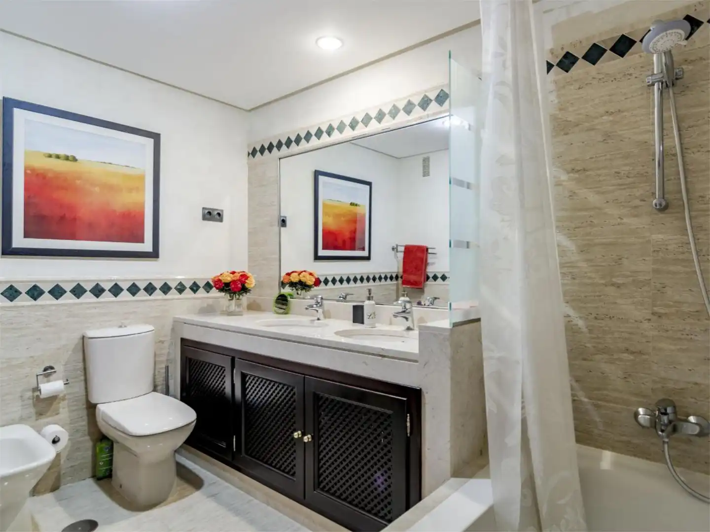 Baño de Piso de alquiler en Ojén con Aire acondicionado, Calefacción y Terraza