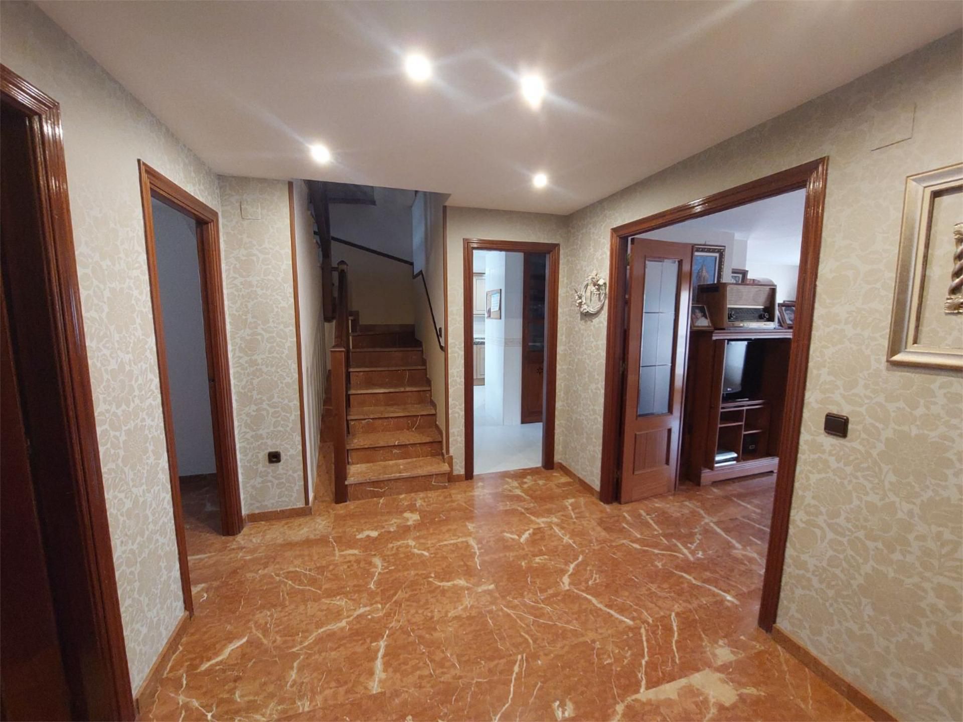 Flat for sale in  Jaén Capital  with Air Conditioner, Heating and Terrace