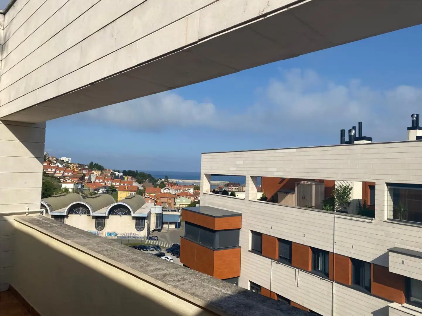 Vista exterior de Piso de alquiler en Gozón con Parquet, Terraza y Amueblado