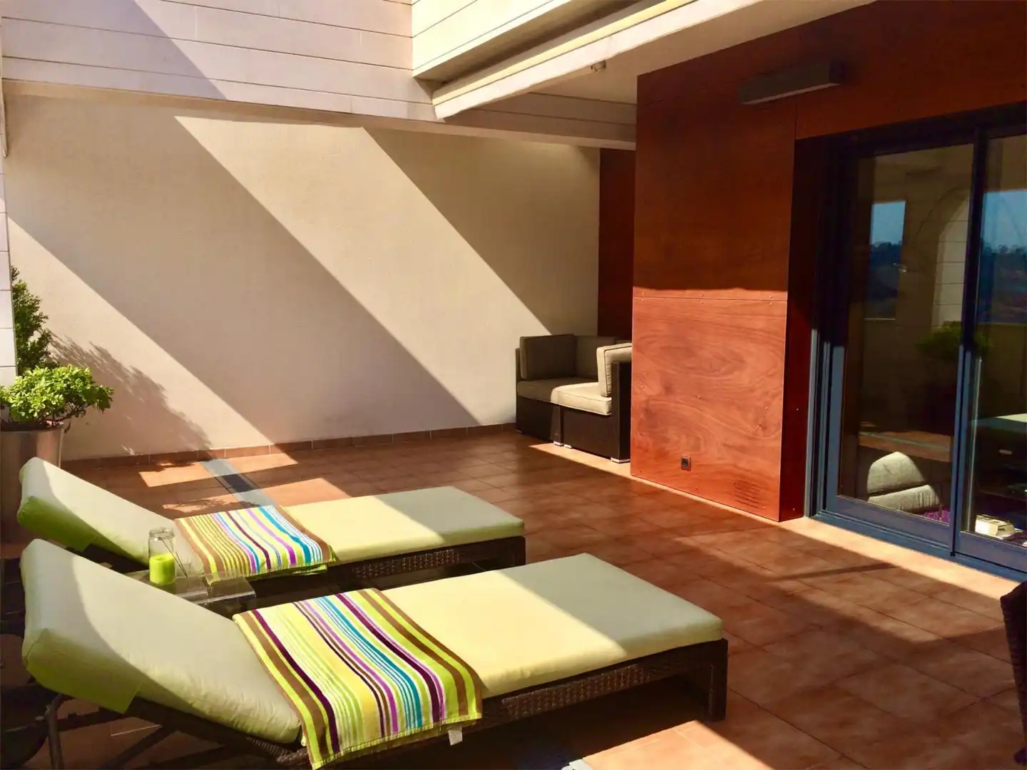Terraza de Piso de alquiler en Gozón con Parquet, Terraza y Amueblado