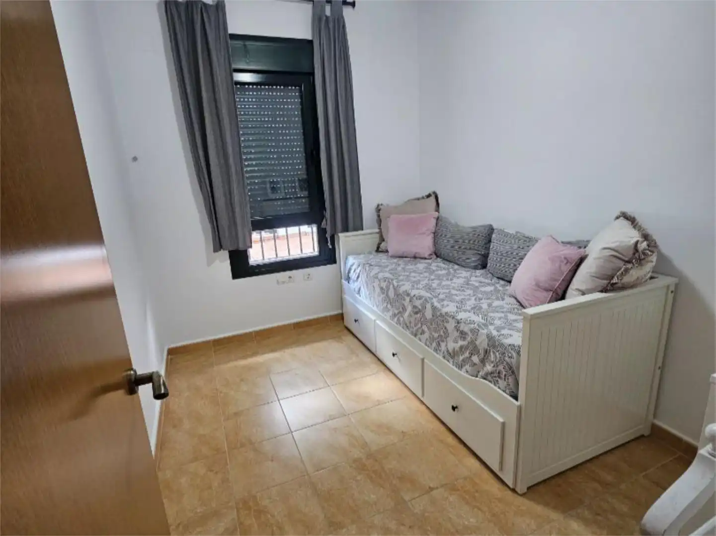 Bedroom of Flat for sale in Alcalá de los Gazules  with Air Conditioner, Heating and Terrace