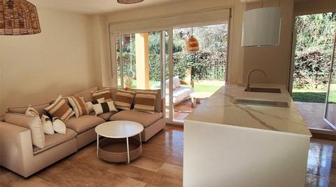 Foto 3 de Pis en venda a Avenida Jacaranda, 32, Las Chapas - Alicate Playa, Marbella