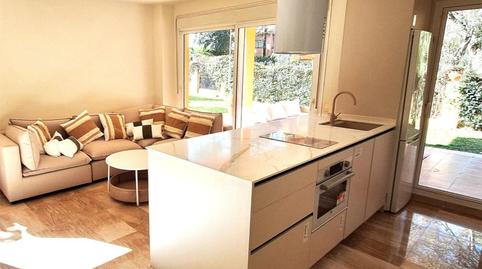 Photo 5 of Flat for sale in Avenida Jacaranda, 32, Las Chapas - Alicate Playa, Marbella