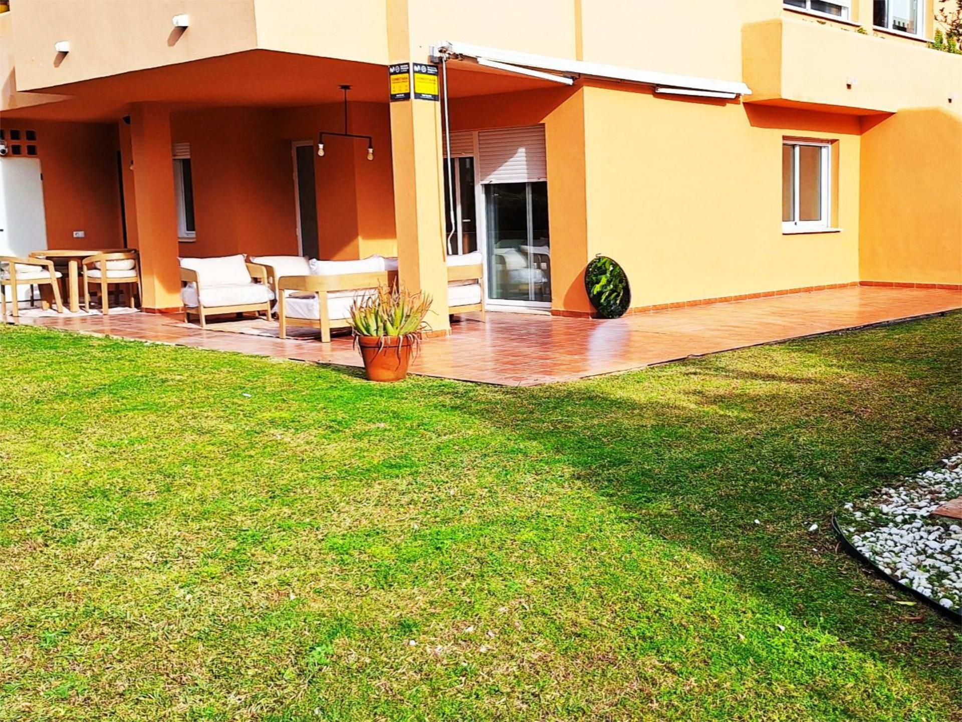 Jardí de Pis en venda en Marbella amb Aire condicionat, Calefacció i Jardí privat