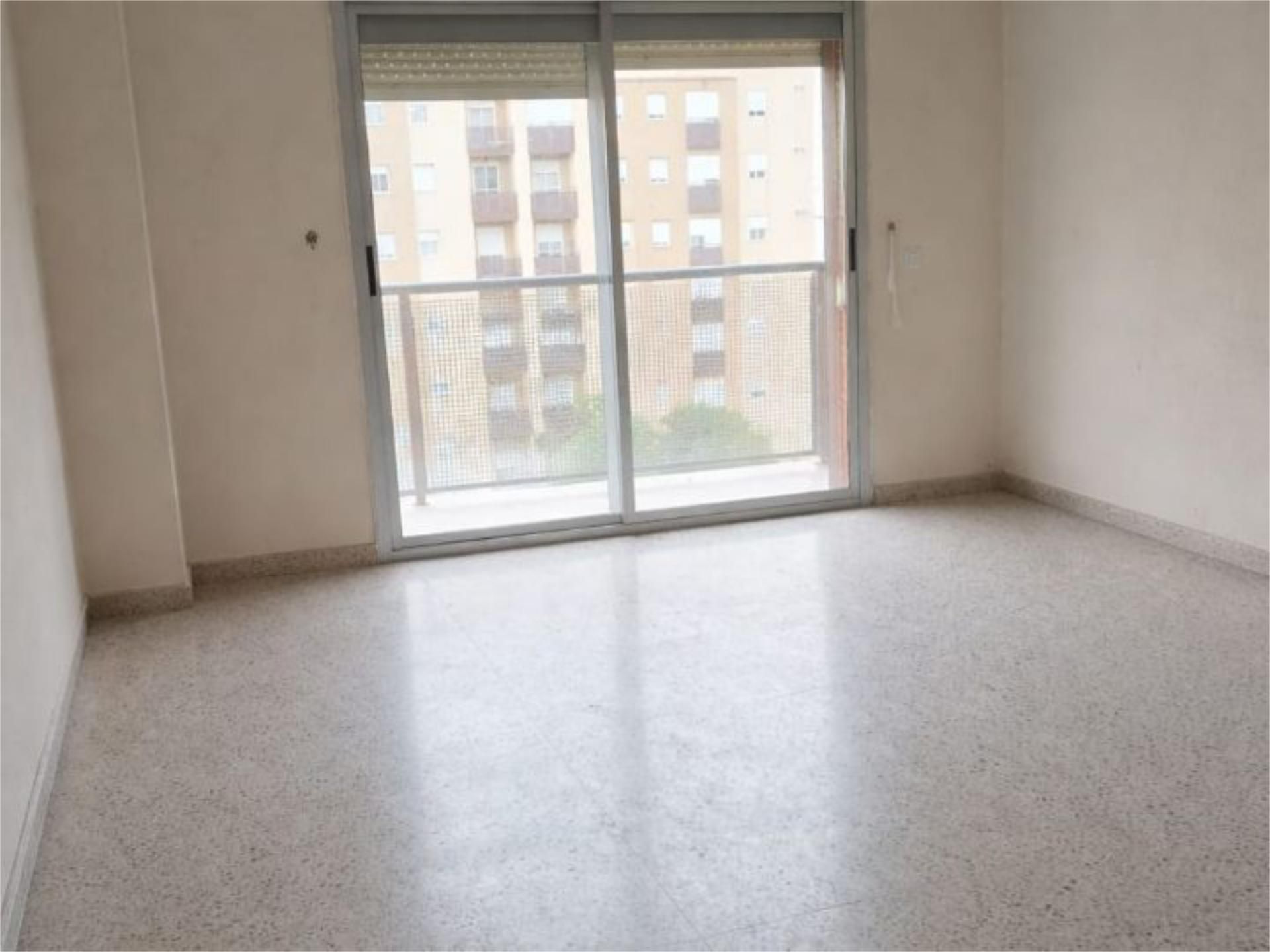 Piso de alquiler en Avenida de Emilio Lemos, 55, Colores - Entreparques Piso de alquiler en Avenida de Emilio Lemos, 55, Colores - Entreparques