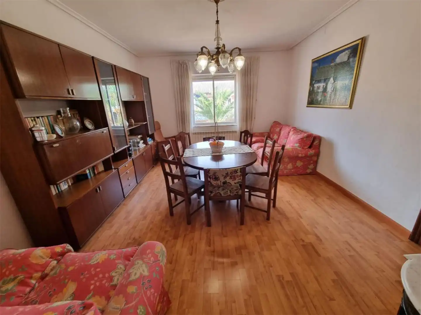 Casa o chalet en venta en Paseo Niño, 26, Cerezo - Aspla - Torres Comedor de Casa o chalet en venta en Torrelavega con Calefacción, Jardín privado y Terraza