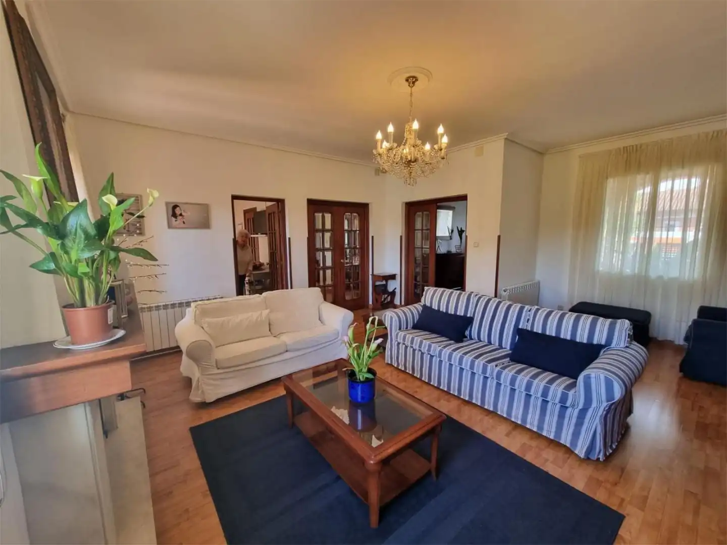 Casa o chalet en venta en Paseo Niño, 26, Cerezo - Aspla - Torres Sala de estar de Casa o chalet en venta en Torrelavega con Calefacción, Jardín privado y Terraza