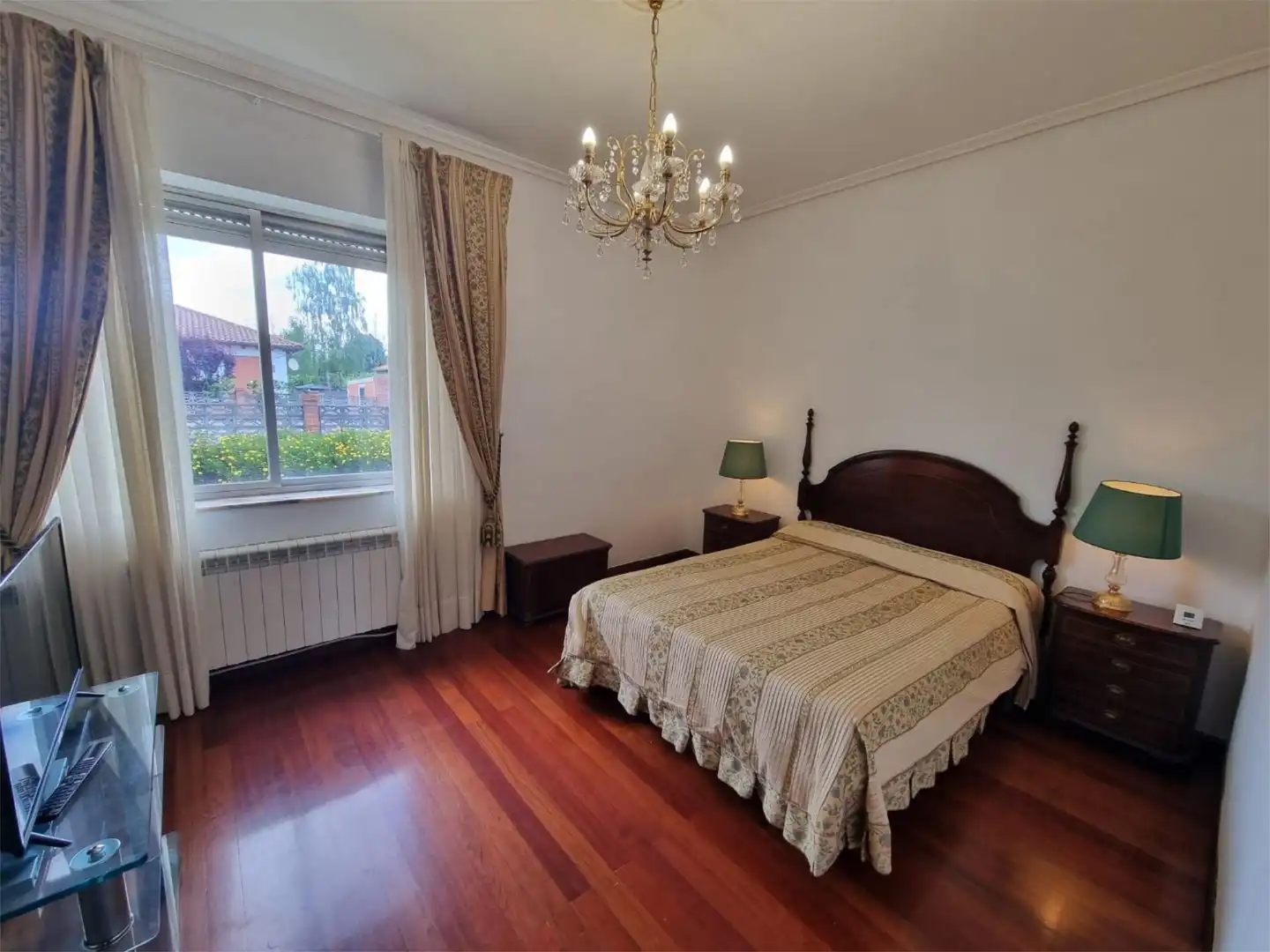 Casa o chalet en venta en Paseo Niño, 26, Cerezo - Aspla - Torres Habitación de Casa o chalet en venta en Torrelavega con Calefacción, Jardín privado y Terraza