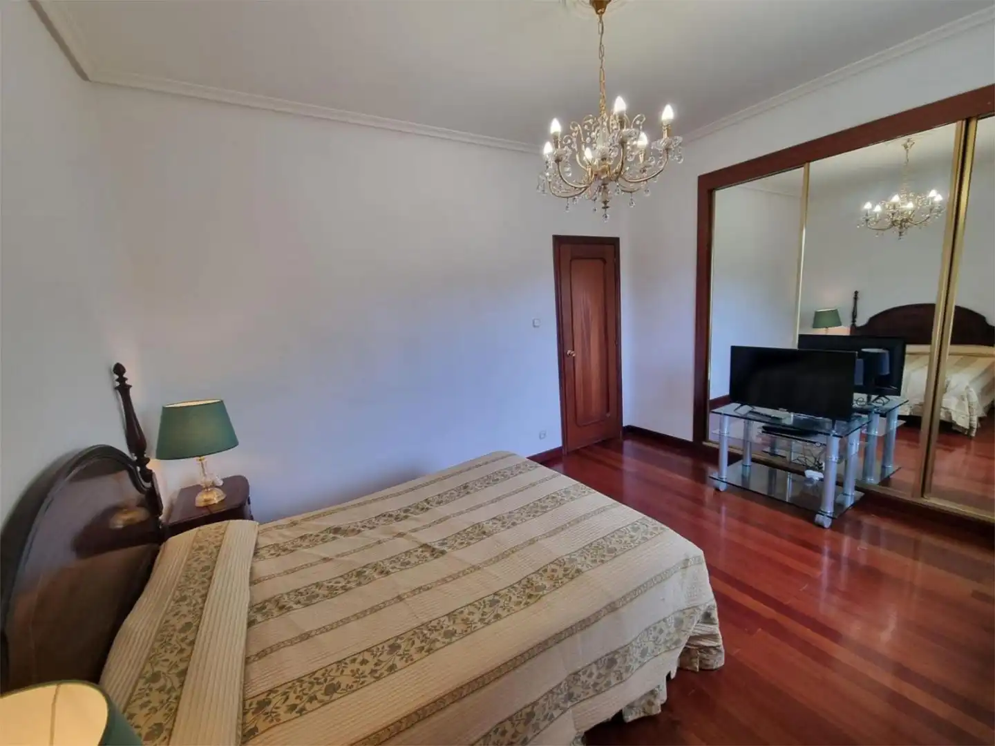 Casa o chalet en venta en Paseo Niño, 26, Cerezo - Aspla - Torres Habitación de Casa o chalet en venta en Torrelavega con Calefacción, Jardín privado y Terraza