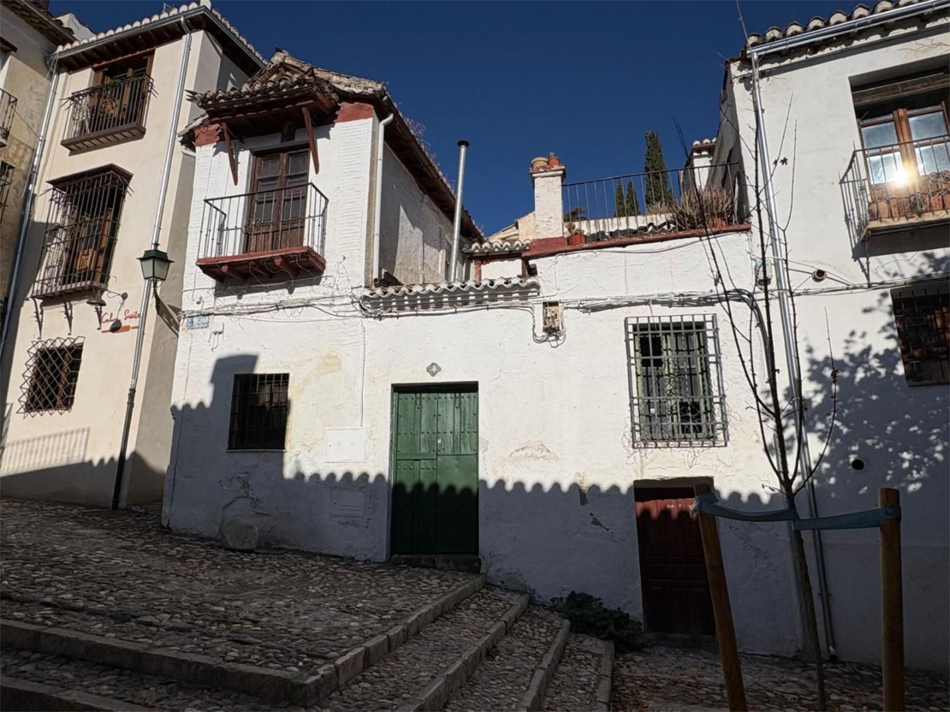 Vista exterior de Casa adosada en venda en  Granada Capital amb Terrassa i Balcó