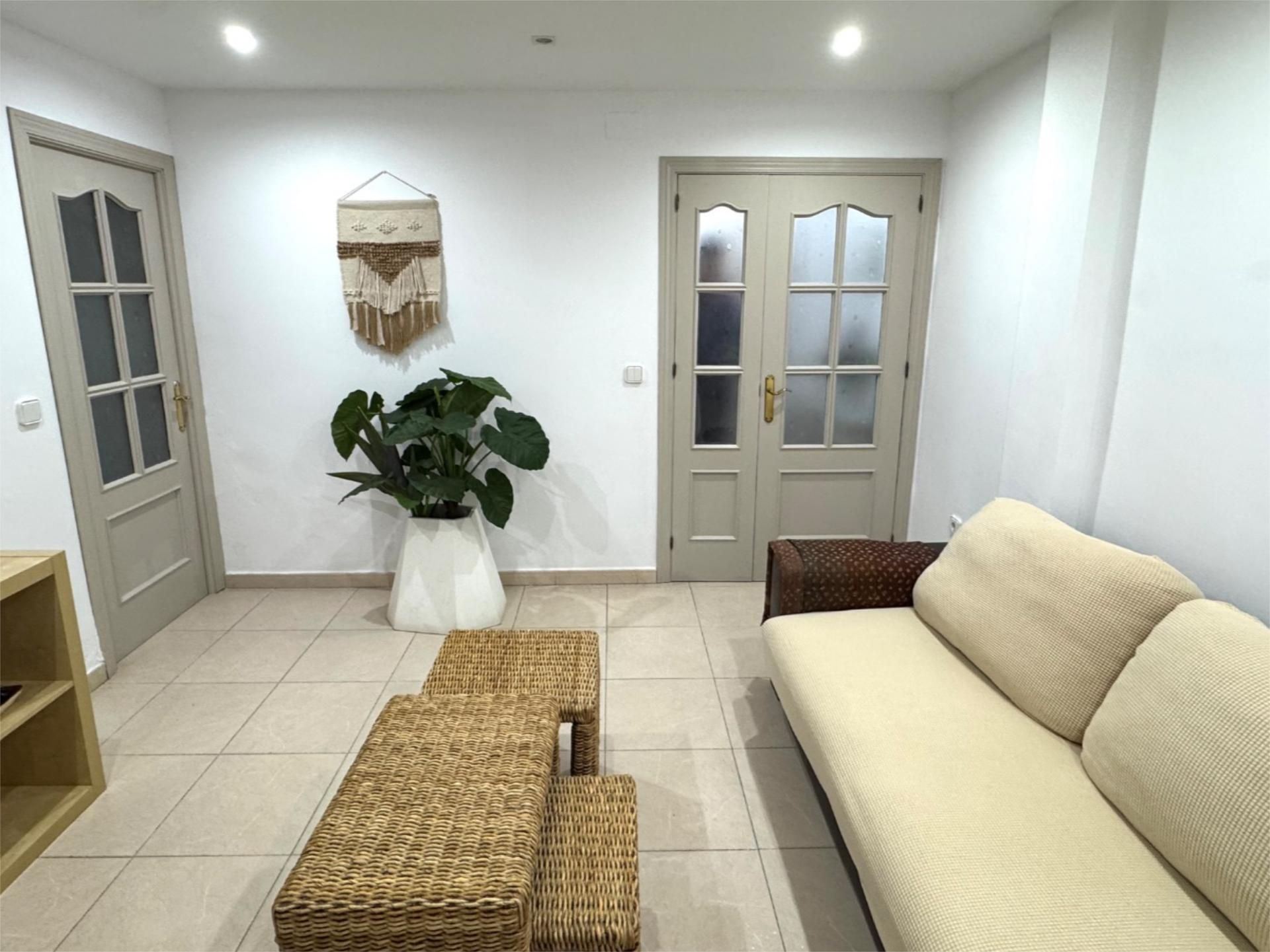 Pis de lloguer a Plaza Rotonda del Magisterio, 1, Crevillet