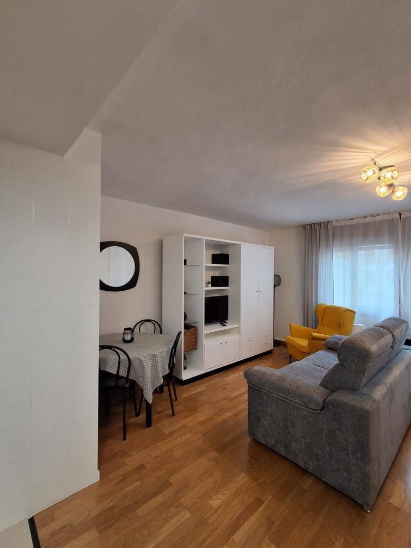 Estudio de alquiler en Calle Membrilleras, 30, Membrilleras - Levante Estudio de alquiler en Calle Membrilleras, 30, Membrilleras - Levante