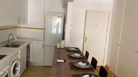 Photo 3 of Flat to rent in Calle de Ramón Patuel, 23, Ventas,  Madrid Capital