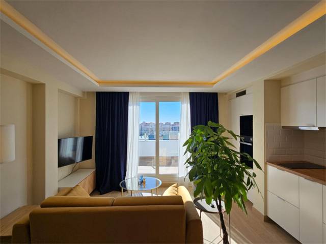 Piso en Alquiler en Calle Eugenio Gross, 62 en Los Castillejos - La Trinidad