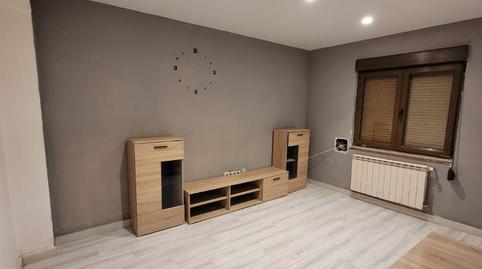 Pis de lloguer a Calle Canuto Hevia, 9, Lena, Asturias - imatge 3 Foto 3 de Pis de lloguer a Calle Canuto Hevia, 9, Lena, Asturias