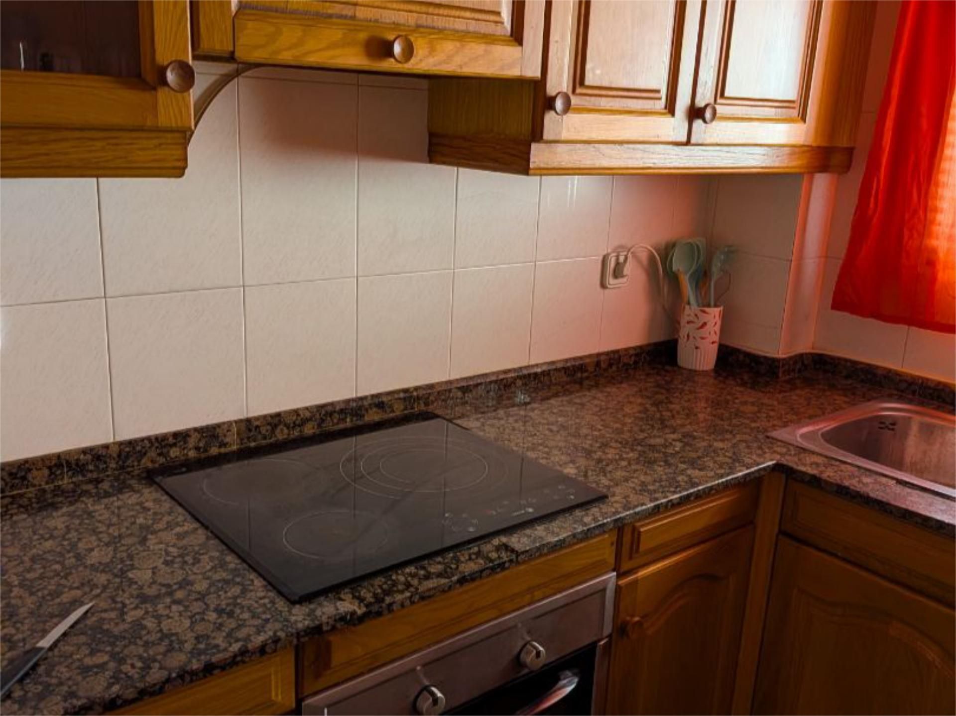 Pis de lloguer a Avinguda Principat d'Andorra, 5, Nou Eixample Nord Cuina de Pis de lloguer en Tarragona Capital amb Jardí privat, Moblat i Balcó