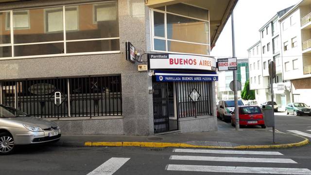 Local comercial en Venta en Rúa Ourense, 12 en Santa Comba