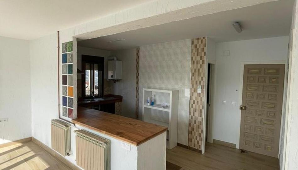 Flat for sale in Calle de Elías Iglesias, 39d, Cacabelos, León - image 1 Photo 1 of Flat for sale in Calle de Elías Iglesias, 39d, Cacabelos, León