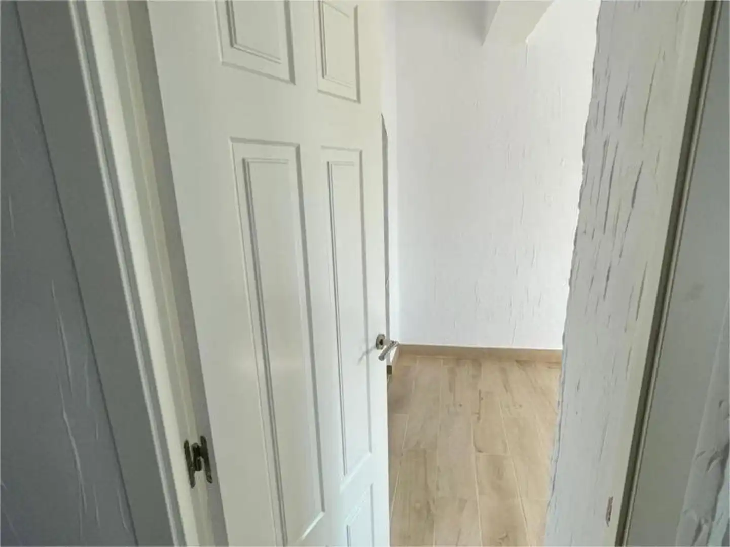 Piso en venta en Calle de Elías Iglesias, Cacabelos Piso en venta en Cacabelos con Calefacción, Parquet y Trastero