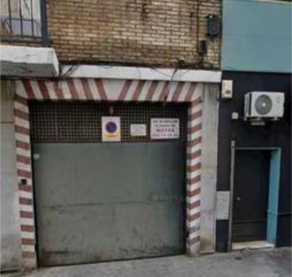 Garage to rent in Los Remedios, Sevilla Capital - image 1 Photo 1 of Garage to rent in Los Remedios, Sevilla Capital