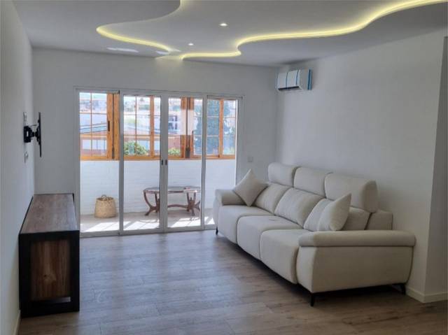 Piso en Venta en Camino Viejo de Málaga