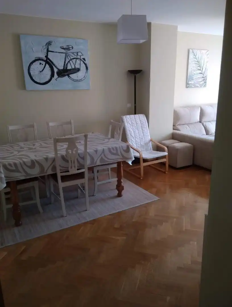 Piso de alquiler en Ronda Xosé Castiñeira, 30, Acea de Olga - Augas Férreas Comedor de Piso de alquiler en Lugo con Calefacción, Parquet y Terraza