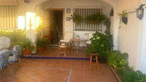 Foto 2 de Casa adosada de alquiler en Caño Guerrero, Almonte