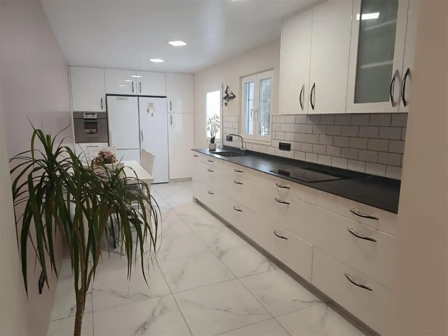 Houses for sale in Carrer Serra del Cid, 16, Pueblo - Urbanizaciones Kitchen of Houses for sale in L'Alfàs del Pi with Air Conditioner and Terrace