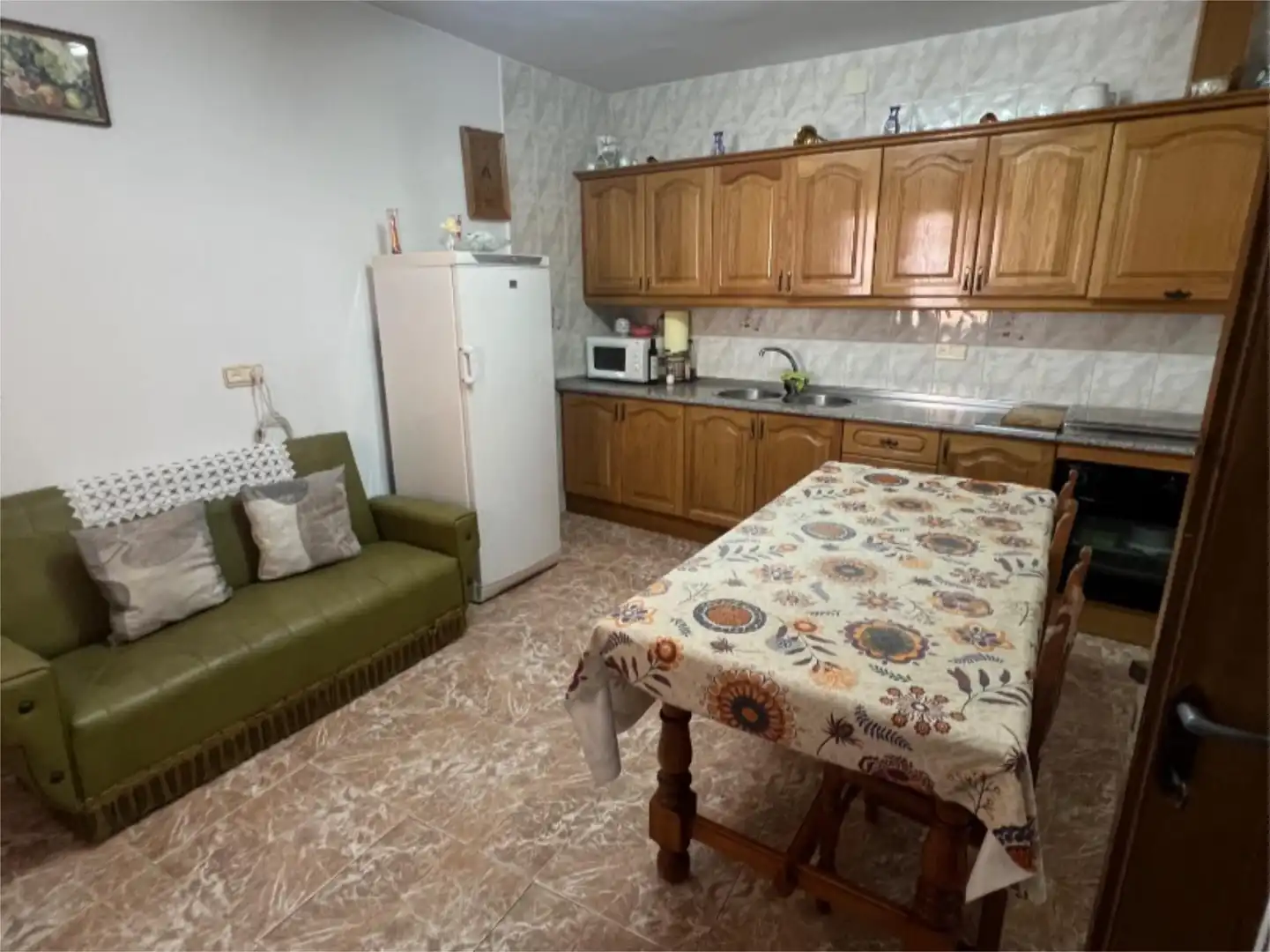 Casa o xalet en venda a Carretera Tamaral, 1, Puente de Génave Cuina de Casa o xalet en venda en Puente de Génave amb Terrassa, Moblat i Balcó