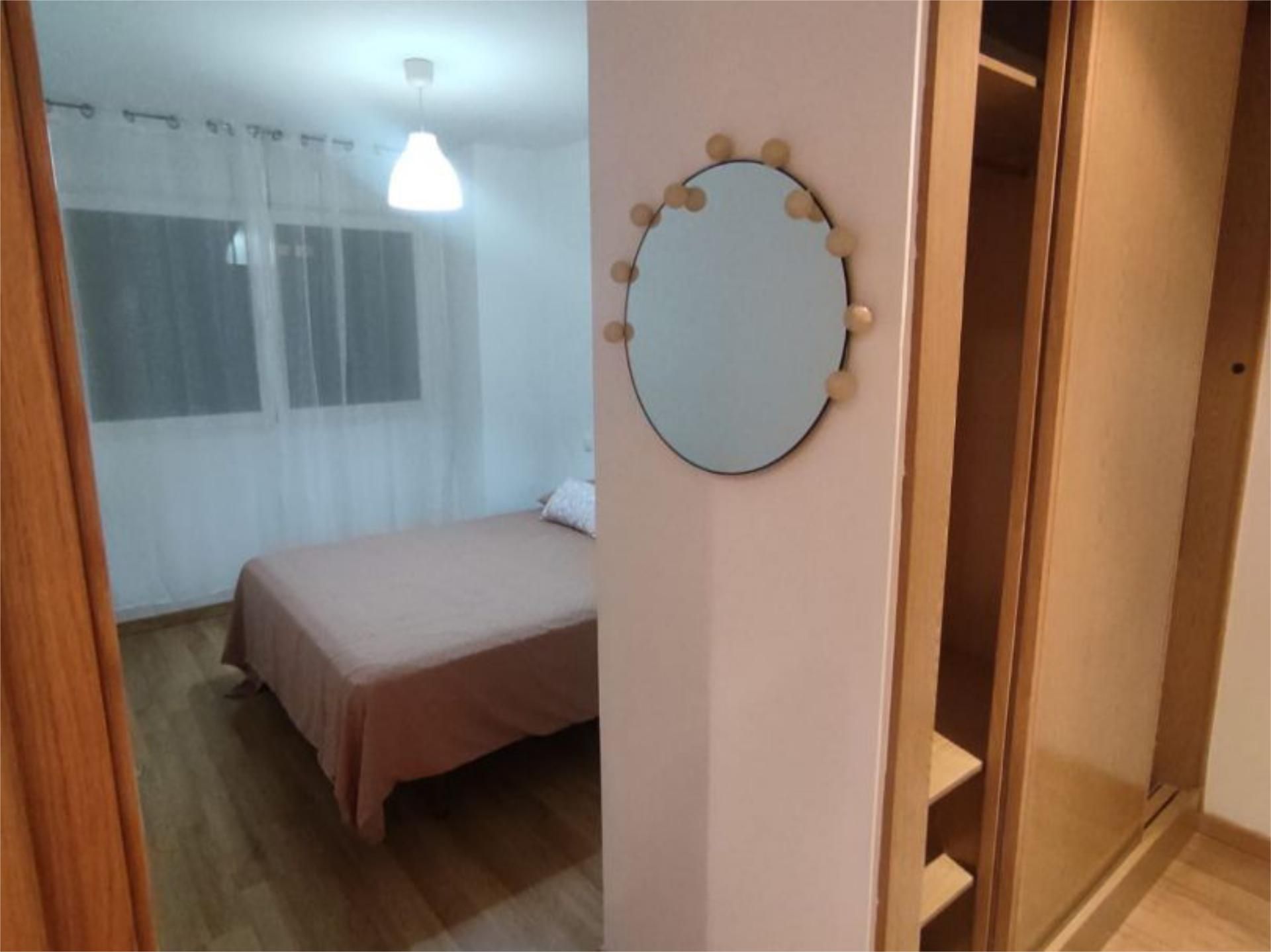 Bedroom of Flat to share in Leganés  with Heating, Private garden and Parquet flooring