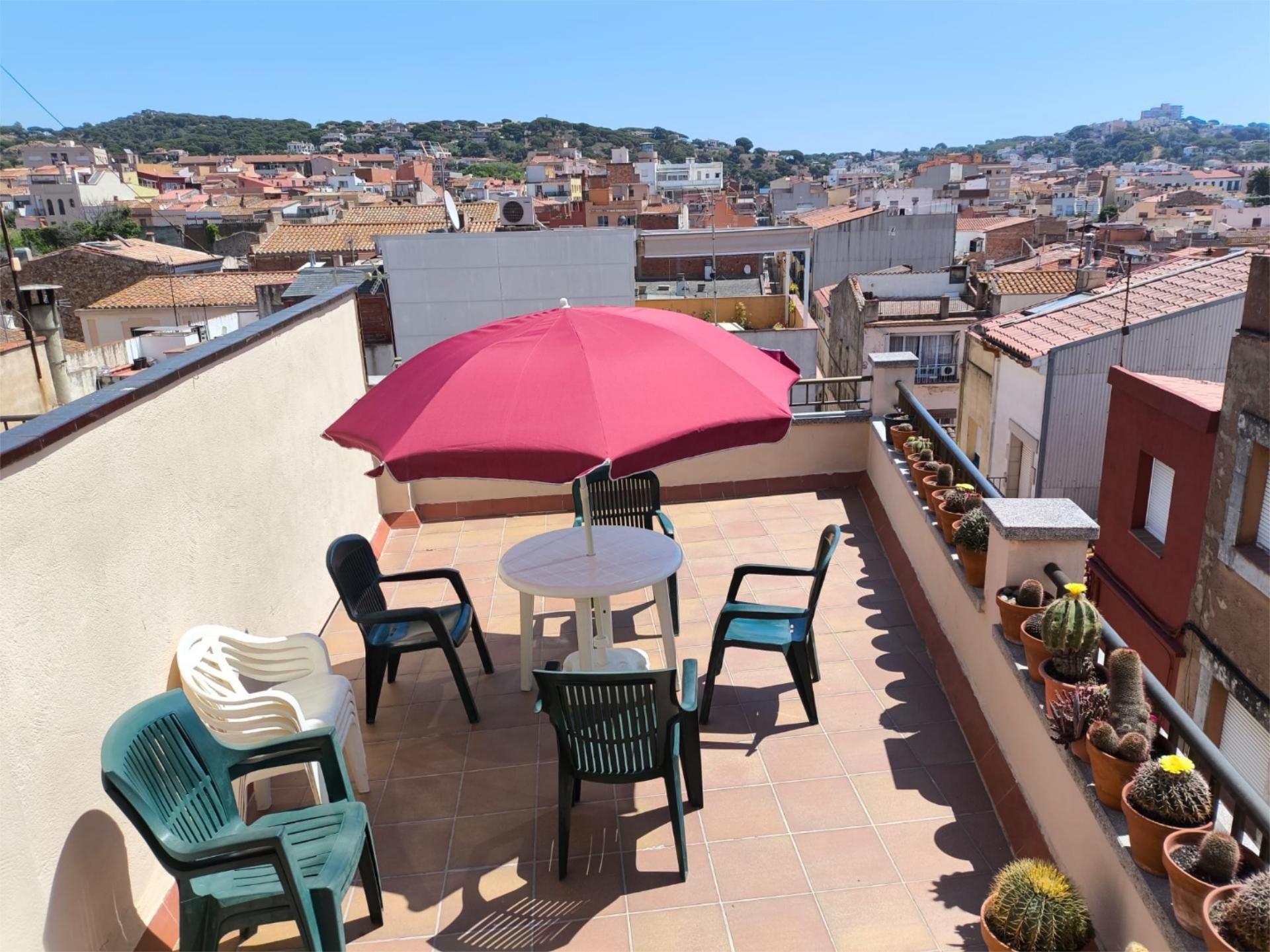 Attic for sale in Carrer de la Lluna, 21, Eixample Terrace of Attic for sale in Sant Feliu de Guíxols with Heating, Terrace and Furnished
