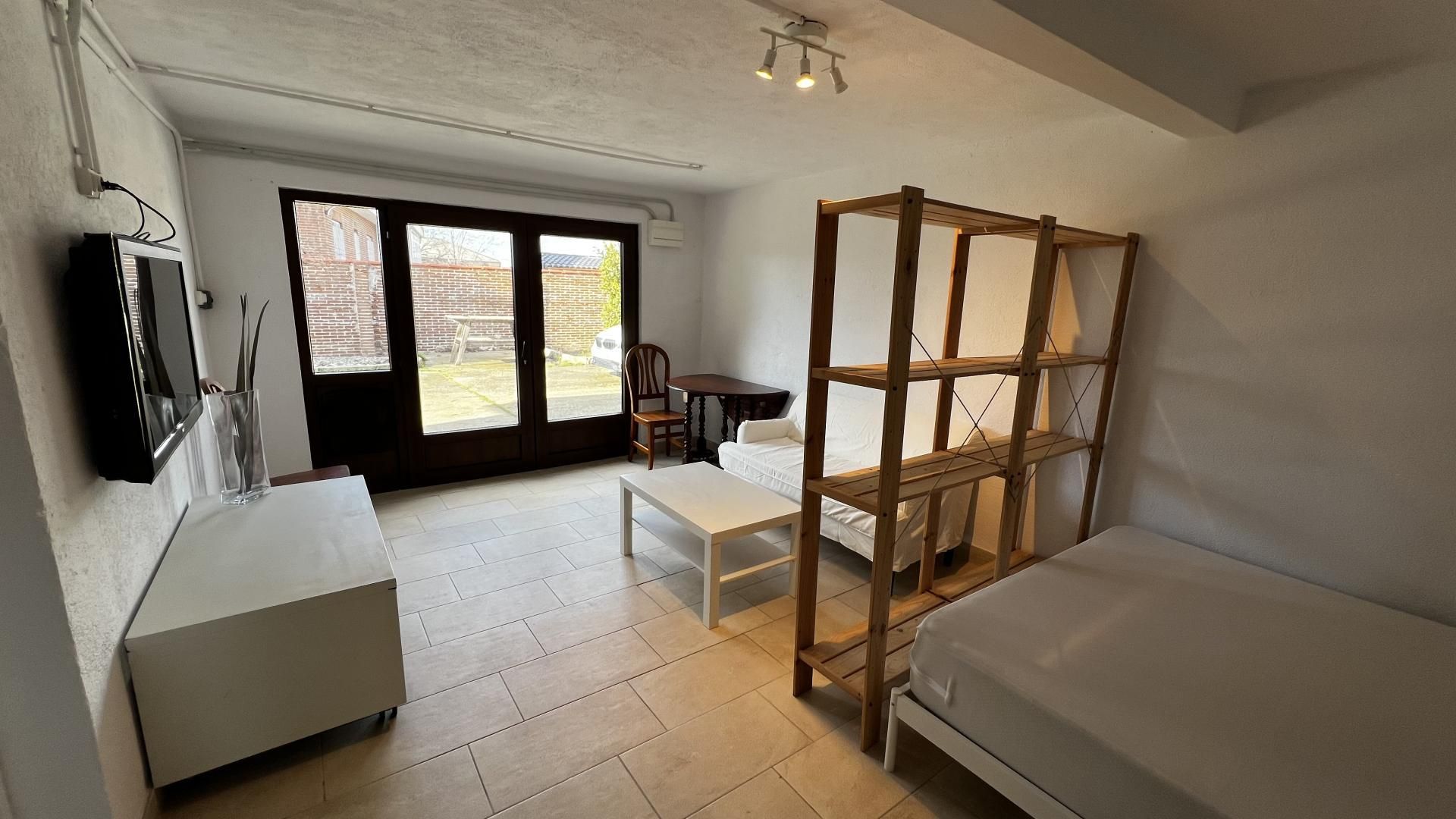 Planta baixa per a compartir a Calle de las Cuestas, 3, Altos de Jarama Planta baixa per a compartir en Paracuellos de Jarama amb Jardí privat i Moblat