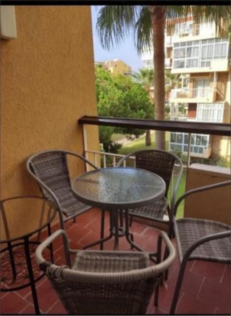 Terrassa de Apartament de lloguer en Benalmádena amb Jardí privat, Terrassa i Piscina