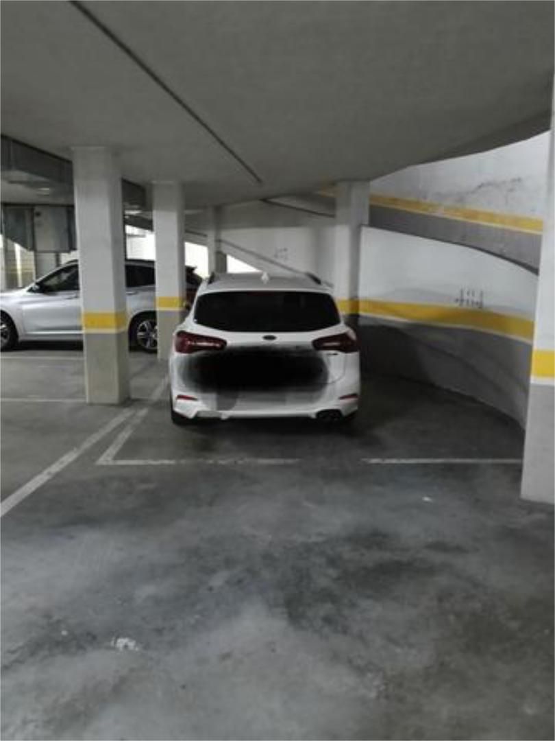 Aparcament de Garatge de lloguer en Pontevedra Capital 
