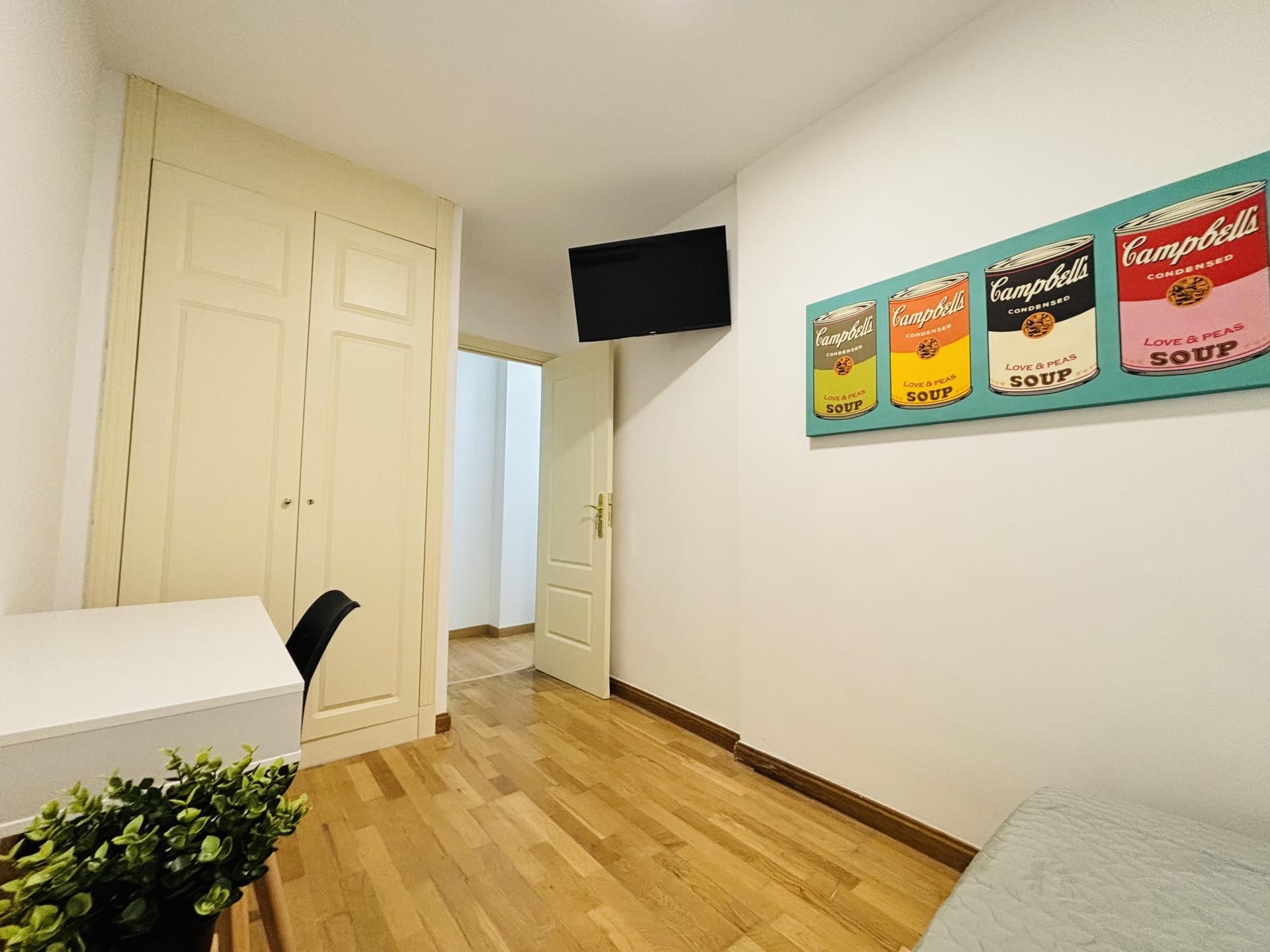 Flat to share in Calle Tejar, 6, Santa Bárbara Flat to share in Calle Tejar, 6, Santa Bárbara