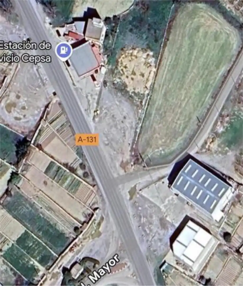 Industrial buildings for rent in Ballobar