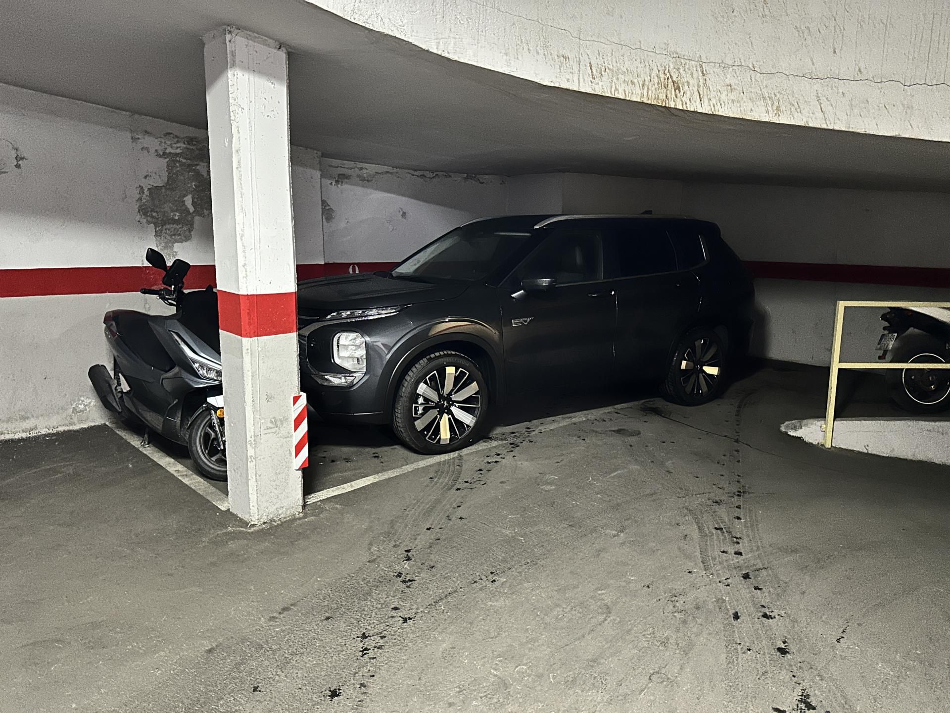 Parking of Garage for sale in  Madrid Capital