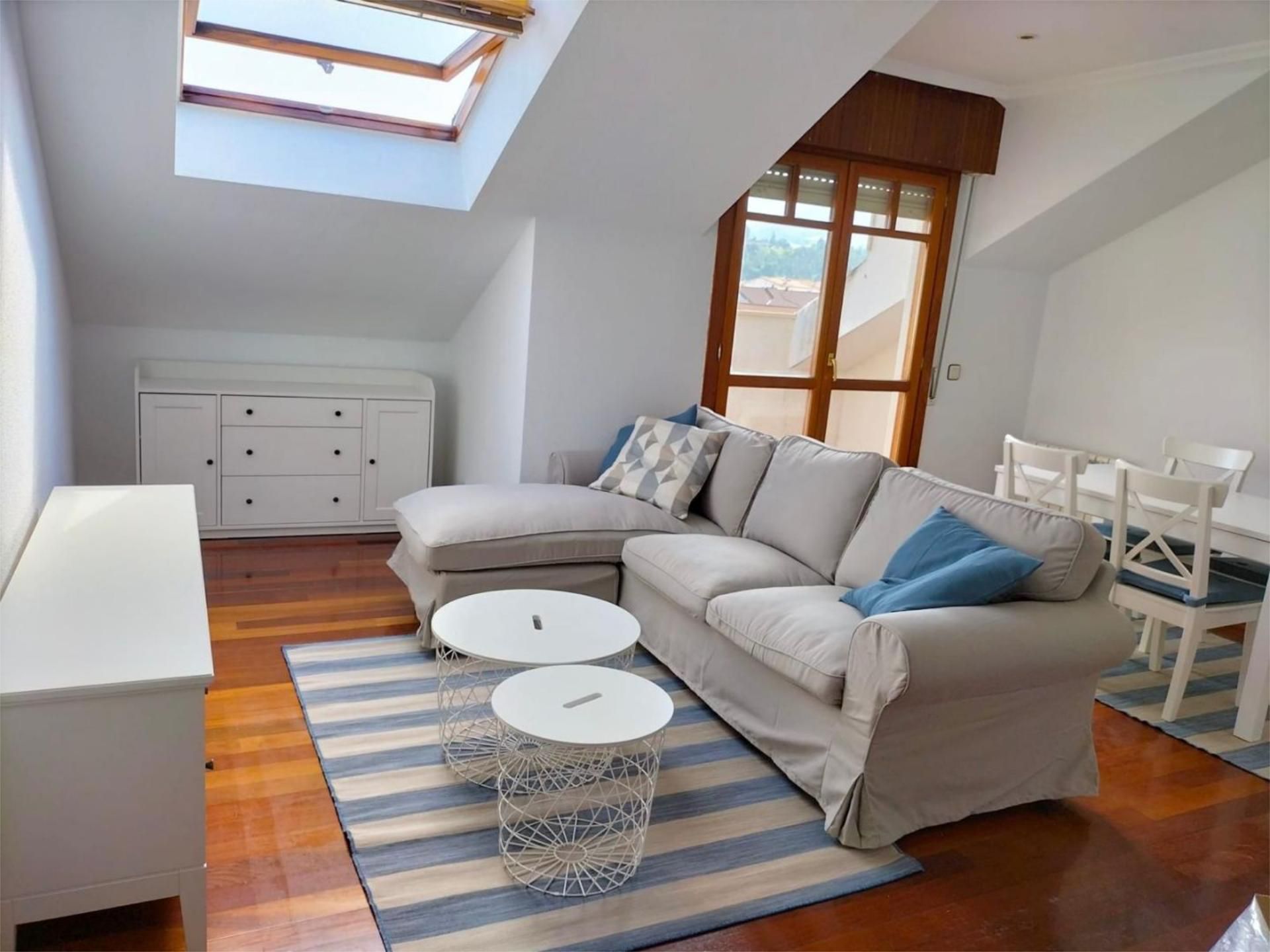 Sala d'estar de Pis en venda en Ampuero amb Terrassa