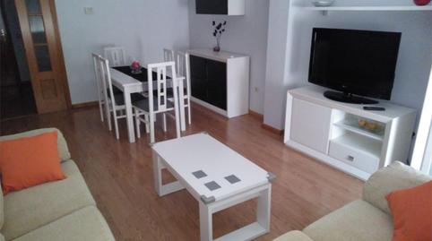 Foto 2 de Pis de lloguer a Calle de Angeles Gasset, 64, San Fernando - Carretera de Valencia, Cuenca Capital