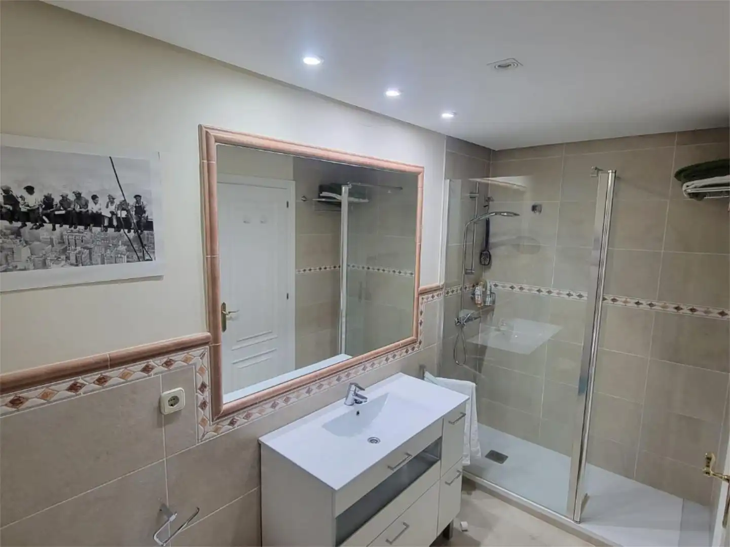 Piso en venta en Calle Monte Ana, 21, Parquelagos - Puente Nuevo Baño de Piso en venta en Galapagar con Aire acondicionado, Calefacción y Jardín privado