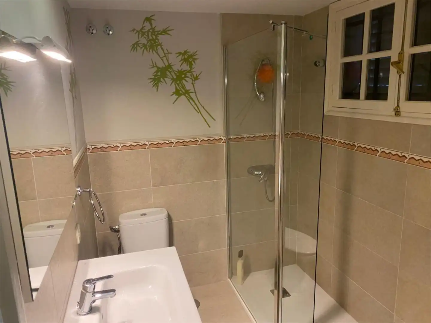 Piso en venta en Calle Monte Ana, 21, Parquelagos - Puente Nuevo Baño de Piso en venta en Galapagar con Aire acondicionado, Calefacción y Jardín privado