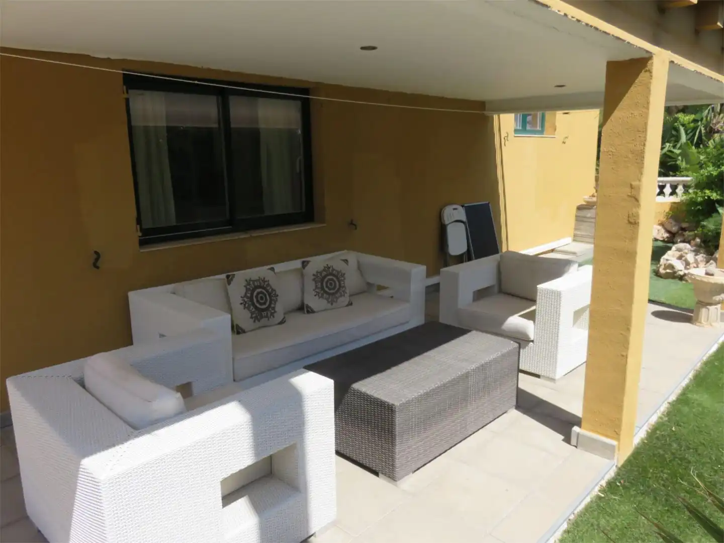 Casa o chalet de alquiler en Carrer Andròmeda, 26, L'Albir Terraza de Casa o chalet de alquiler en L'Alfàs del Pi con Aire acondicionado, Calefacción y Jardín privado