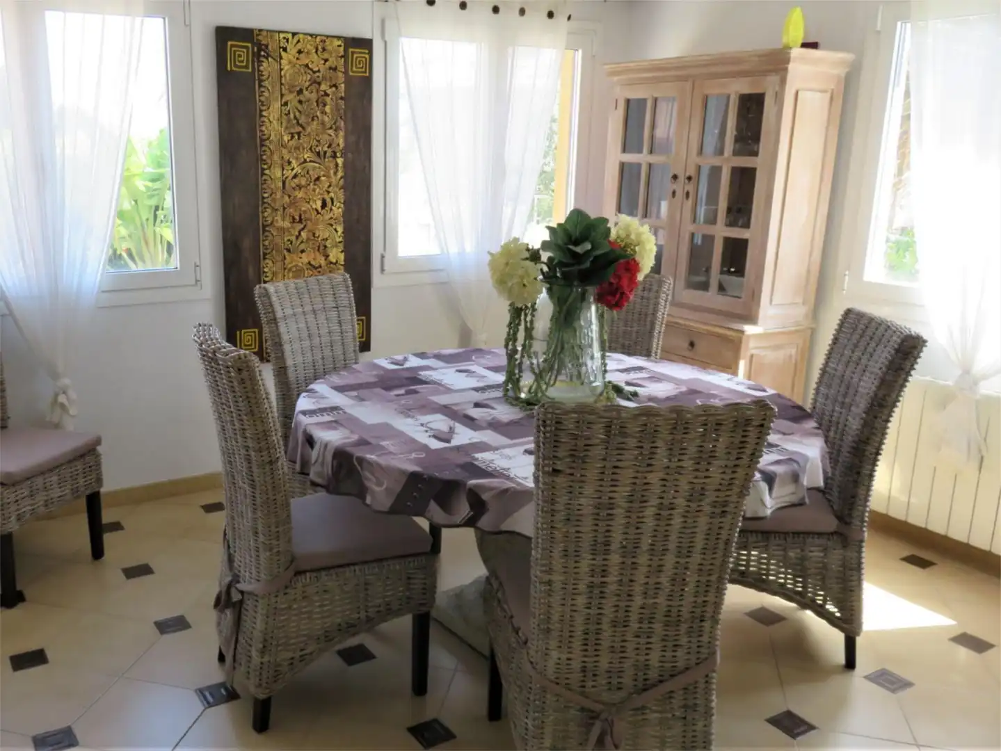 Casa o chalet de alquiler en Carrer Andròmeda, 26, L'Albir Comedor de Casa o chalet de alquiler en L'Alfàs del Pi con Aire acondicionado, Calefacción y Jardín privado