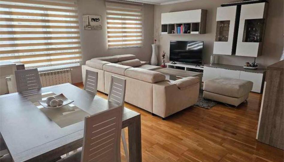 Flat for sale in A Piriganlla - Albeiros - Garabolos, Lugo Capital - image 1 Photo 1 of Flat for sale in A Piriganlla - Albeiros - Garabolos, Lugo Capital