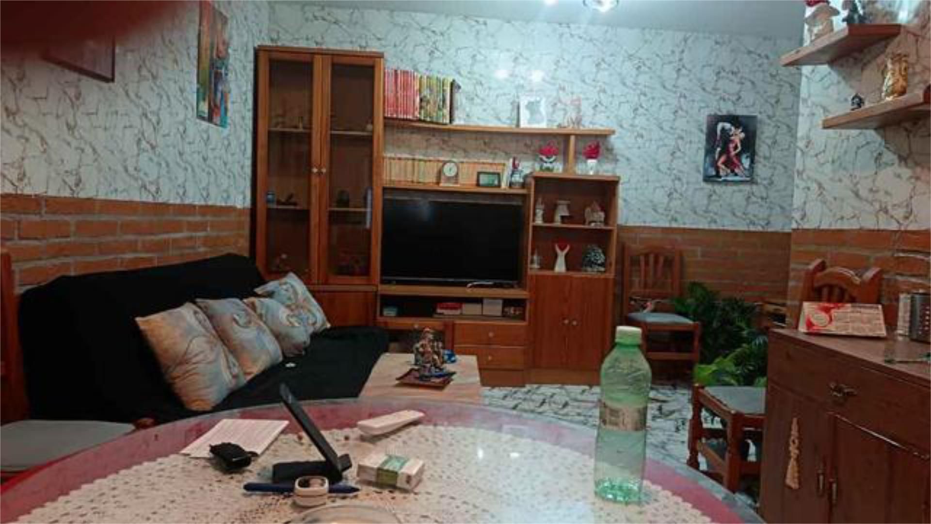 Apartamento de alquiler en Torrecillas de la Tiesa Apartamento de alquiler en Torrecillas de la Tiesa